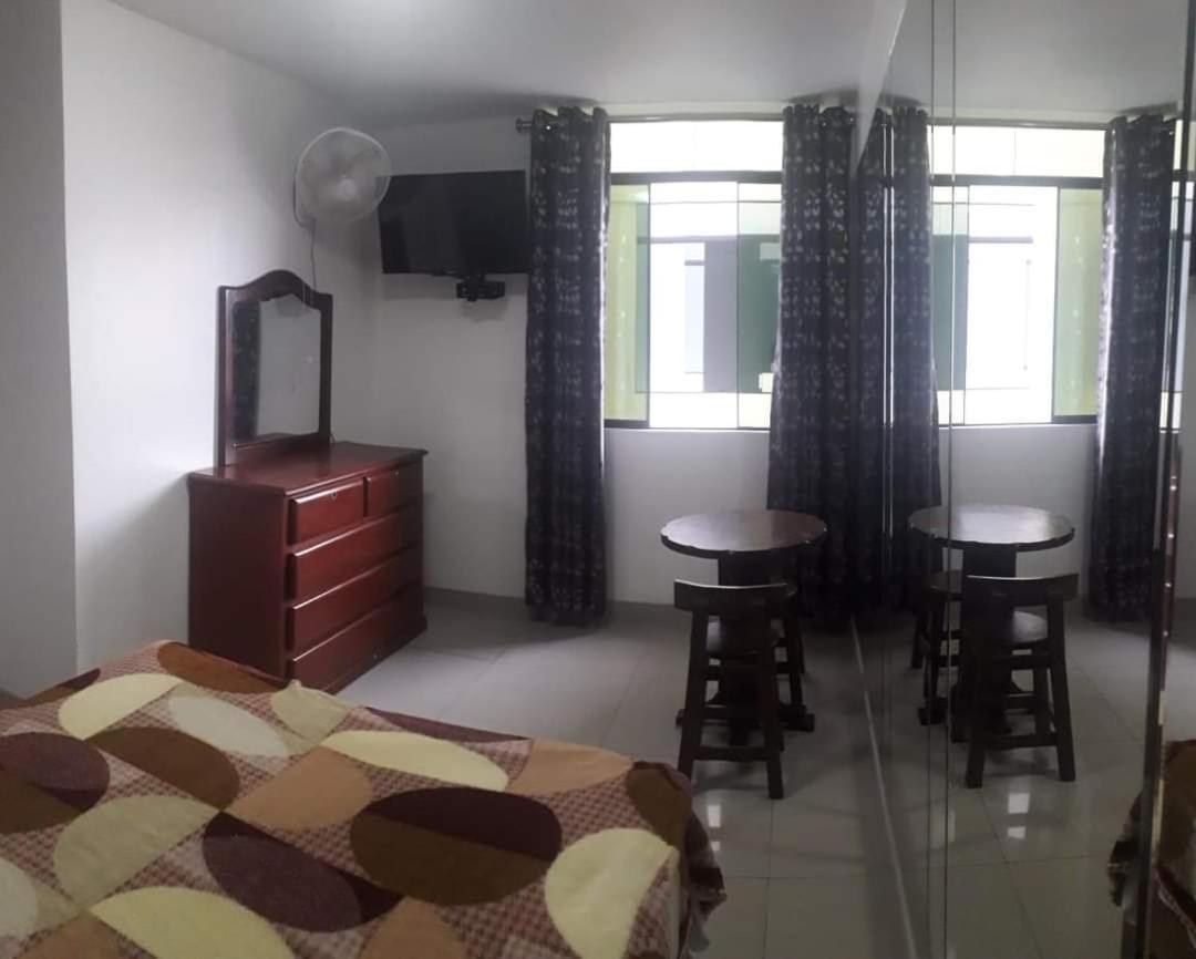 Hostal Suenos ลิมา ภายนอก รูปภาพ