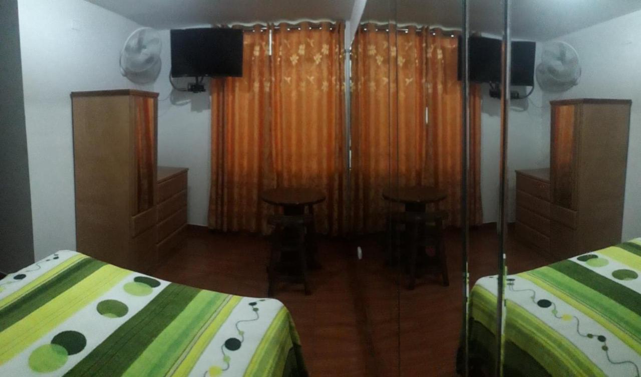 Hostal Suenos ลิมา ภายนอก รูปภาพ