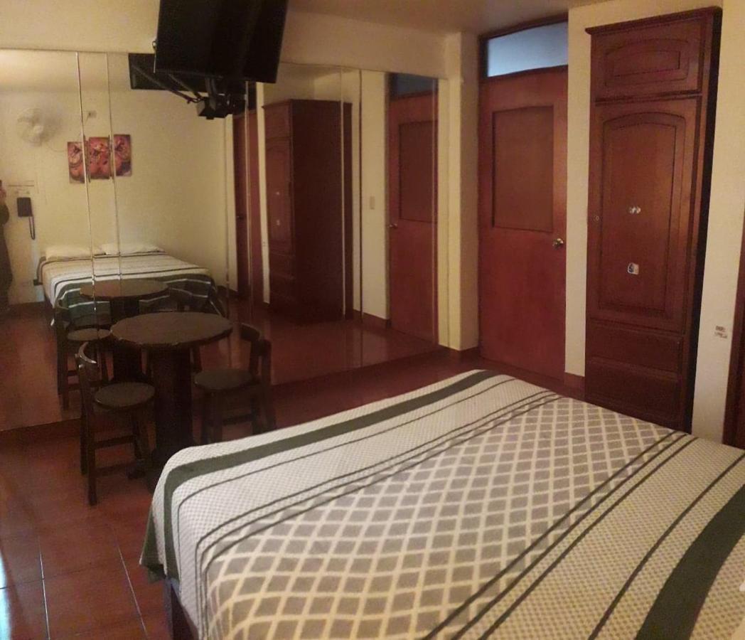 Hostal Suenos ลิมา ภายนอก รูปภาพ